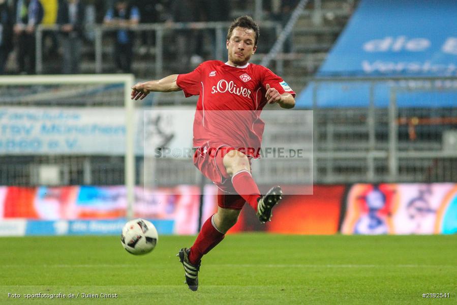 Peter Kurzweg, Allianz Arena, 17.03.2017, Fussball, 2. Bundesliga, FC Würzburger Kickers, TSV 1860 München - Bild-ID: 2182541