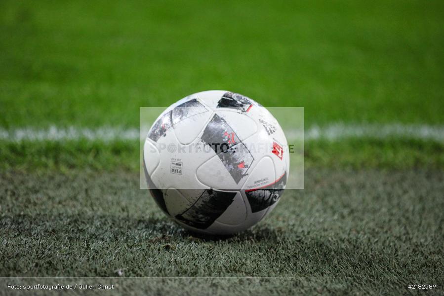 Symbolbild Torfabrik, Allianz Arena, 17.03.2017, Fussball, 2. Bundesliga, FC Würzburger Kickers, TSV 1860 München - Bild-ID: 2182589