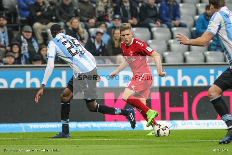 Patrick Weihrauch, Abdoulaye Ba, Allianz Arena, 17.03.2017, Fussball, 2. Bundesliga, FC Würzburger Kickers, TSV 1860 München - Bild-ID: 2182590