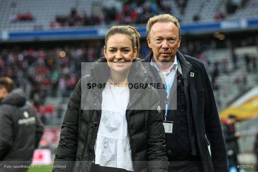 Peter Cassalette, Lil Zercher, Allianz Arena, 17.03.2017, Fussball, 2. Bundesliga, FC Würzburger Kickers, TSV 1860 München - Bild-ID: 2182596 Peter Cassalette, Lil Zercher, Allianz Arena, 17.03.2017, Fussball, 2. Bundesliga, FC Würzburger Kickers, TSV 1860 München - Bild-ID: 2182596