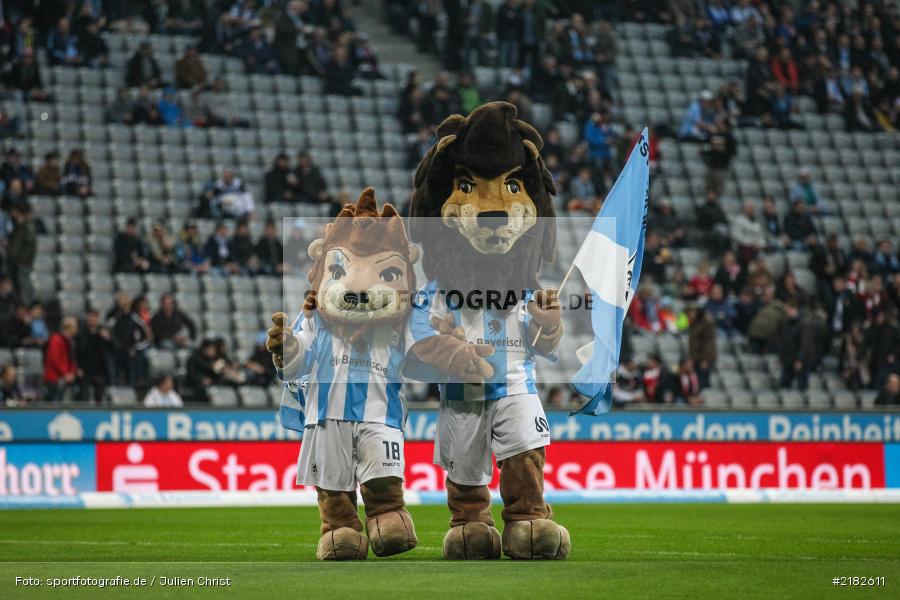 Löwen Maskottchen, Allianz Arena, 17.03.2017, Fussball, 2. Bundesliga, FC Würzburger Kickers, TSV 1860 München - Bild-ID: 2182611