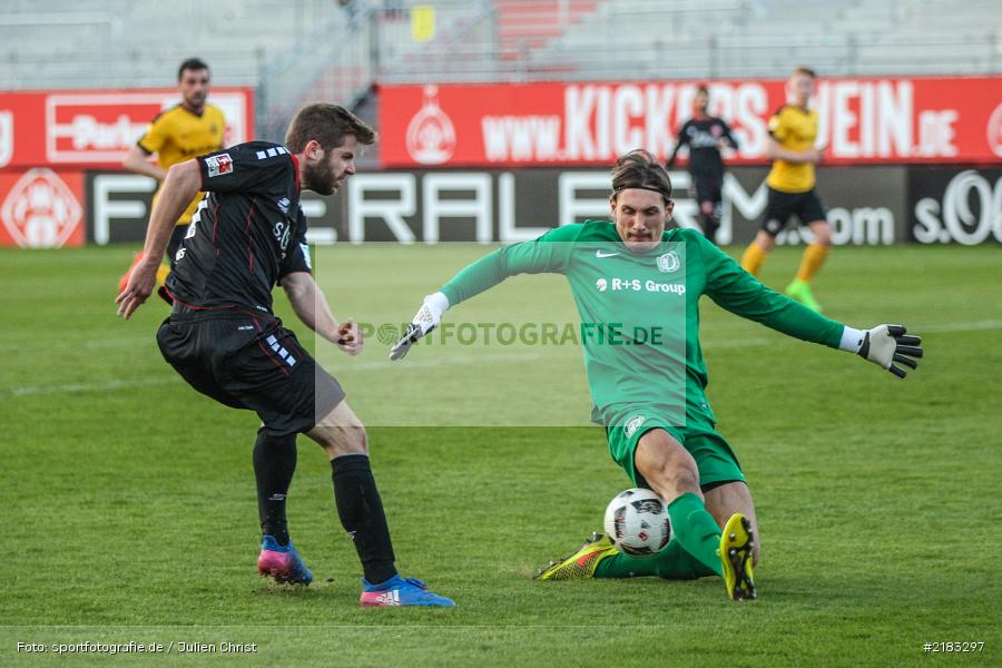 Kenan Mujezinovic, Marco Königs, 28.03.2017, flyeralarm Arena, Testspiel, Borussia Fulda, FC Würzbruger Kickers - Bild-ID: 2183297