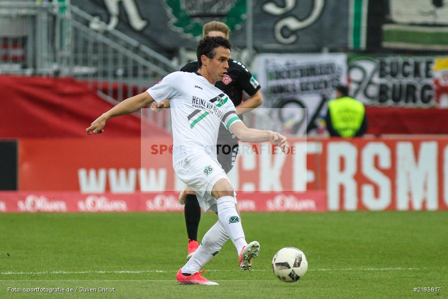 Manuel Schmiedebach, 07.04.2017, Fussball, 2. Bundesliga, Hannover 96, FC Würzburger Kickers - Bild-ID: 2183817 Manuel Schmiedebach, 07.04.2017, Fussball, 2. Bundesliga, Hannover 96, FC Würzburger Kickers - Bild-ID: 2183817