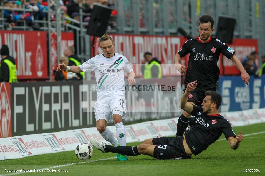 Peter Kurzweg, Uffe Bech, Lukas Fröde, 07.04.2017, Fussball, 2. Bundesliga, Hannover 96, FC Würzburger Kickers - Bild-ID: 2183836 Peter Kurzweg, Uffe Bech, Lukas Fröde, 07.04.2017, Fussball, 2. Bundesliga, Hannover 96, FC Würzburger Kickers - Bild-ID: 2183836