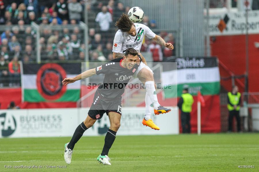 Lukas Fröde, Martin Harnik, 07.04.2017, Fussball, 2. Bundesliga, Hannover 96, FC Würzburger Kickers - Bild-ID: 2183842 Lukas Fröde, Martin Harnik, 07.04.2017, Fussball, 2. Bundesliga, Hannover 96, FC Würzburger Kickers - Bild-ID: 2183842