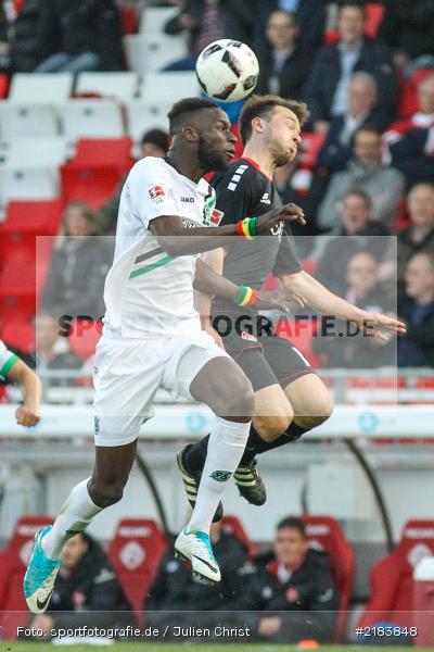 Peter Kurzweg, Salif Sané, 07.04.2017, Fussball, 2. Bundesliga, Hannover 96, FC Würzburger Kickers - Bild-ID: 2183848 Peter Kurzweg, Salif Sané, 07.04.2017, Fussball, 2. Bundesliga, Hannover 96, FC Würzburger Kickers - Bild-ID: 2183848