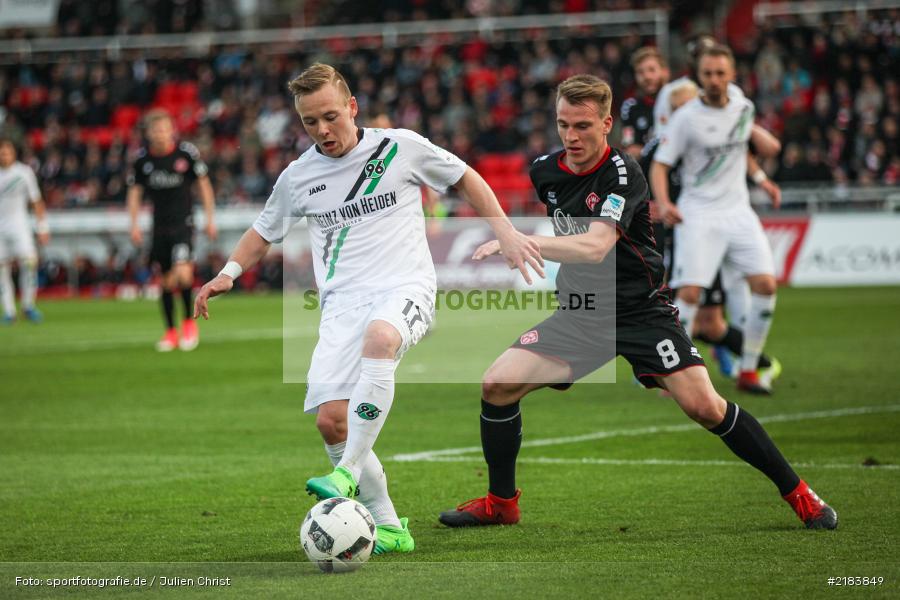 Uffe Bech, Emanuel Taffertshofer, 07.04.2017, Fussball, 2. Bundesliga, Hannover 96, FC Würzburger Kickers - Bild-ID: 2183849 Uffe Bech, Emanuel Taffertshofer, 07.04.2017, Fussball, 2. Bundesliga, Hannover 96, FC Würzburger Kickers - Bild-ID: 2183849