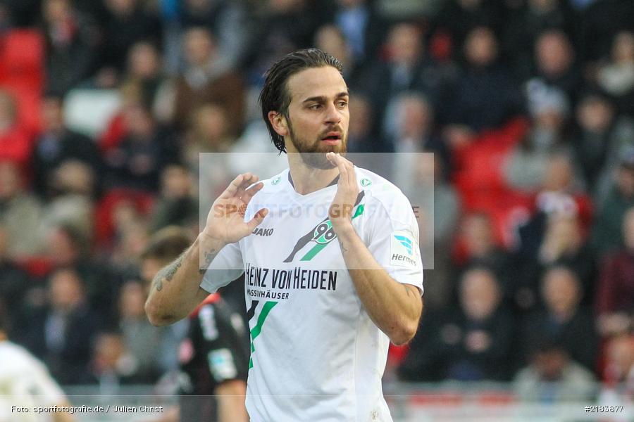 07.04.2017, Fussball, 2. Bundesliga, Hannover 96, FC Würzburger Kickers - Bild-ID: 2183877 07.04.2017, Fussball, 2. Bundesliga, Hannover 96, FC Würzburger Kickers - Bild-ID: 2183877