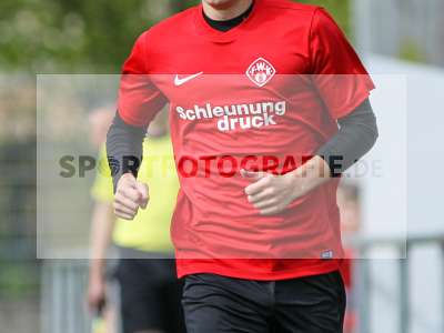 Fotos von FC Würzburger Kickers II - SV Erlenbach/Main auf sportfotografie.de
