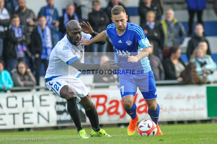 Joseph Mensah, Björn Schnitzer, 13.04.2017, Würzburg, Bayernliga Nord, SV Viktoria Aschaffenburg, Würzburger FV - Bild-ID: 2184225