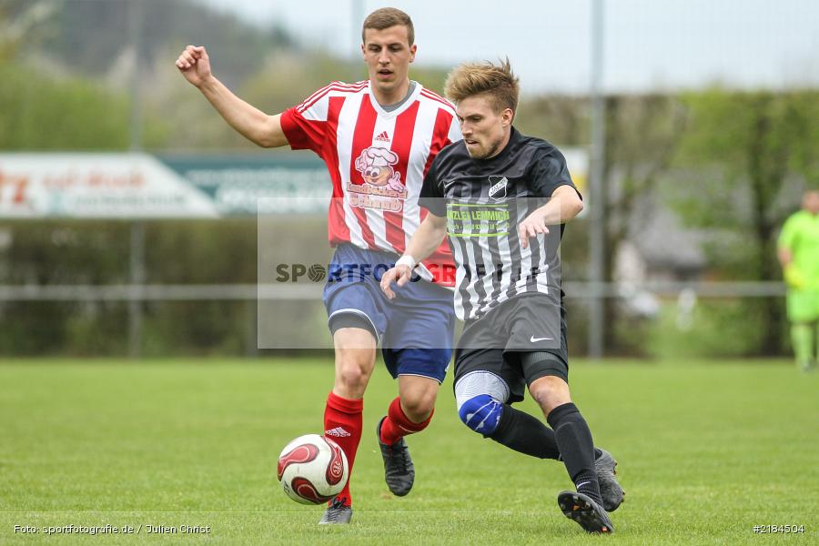 Philipp Gößwein, Simon Frauhammer, 15.04.2017, Kreisliga Würzburg, FC Wiesenfeld-Halsbach, TSV Retzbach - Bild-ID: 2184504 Philipp Gößwein, Simon Frauhammer, 15.04.2017, Kreisliga Würzburg, FC Wiesenfeld-Halsbach, TSV Retzbach - Bild-ID: 2184504