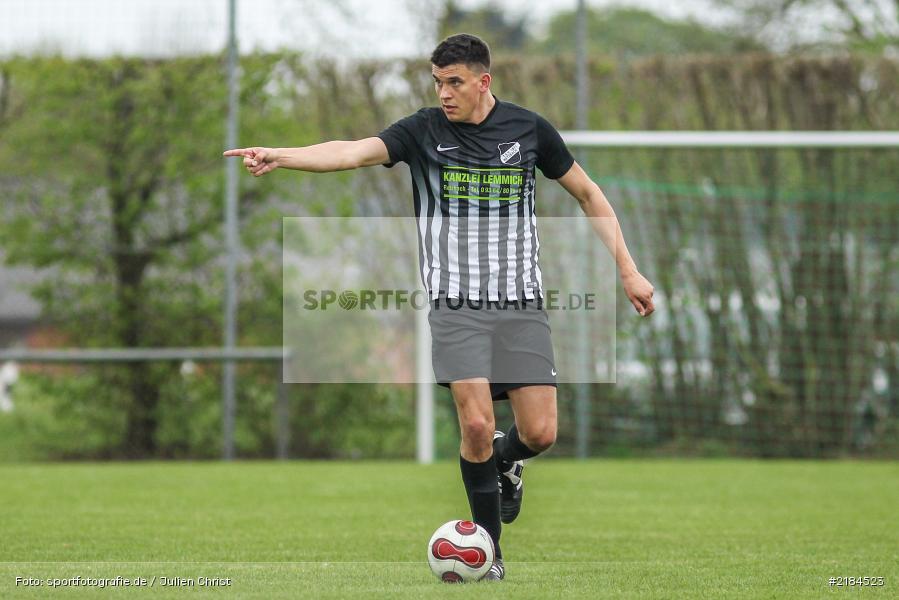 Nicolai Zull, 15.04.2017, Kreisliga Würzburg, FC Wiesenfeld-Halsbach, TSV Retzbach - Bild-ID: 2184523 Nicolai Zull, 15.04.2017, Kreisliga Würzburg, FC Wiesenfeld-Halsbach, TSV Retzbach - Bild-ID: 2184523