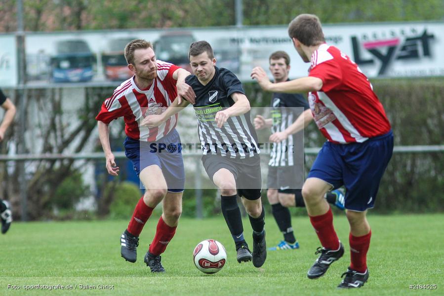 Andreas Schmitt, Tobias Hehrlein, 15.04.2017, Kreisliga Würzburg, FC Wiesenfeld-Halsbach, TSV Retzbach - Bild-ID: 2184525 Andreas Schmitt, Tobias Hehrlein, 15.04.2017, Kreisliga Würzburg, FC Wiesenfeld-Halsbach, TSV Retzbach - Bild-ID: 2184525