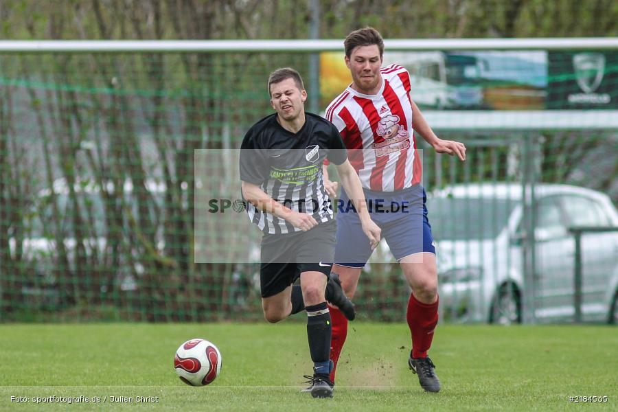 Benedikt Völker, Tobias Hehrlein, 15.04.2017, Kreisliga Würzburg, FC Wiesenfeld-Halsbach, TSV Retzbach - Bild-ID: 2184565