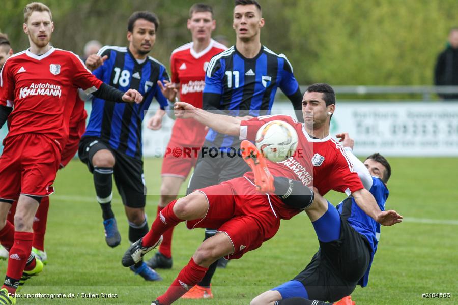 Johan Brahimi, Felix Burkel, 22.04.2017, Landesliga Nordwest, SpVgg Jahn Forchheim, TSV Karlburg - Bild-ID: 2184583