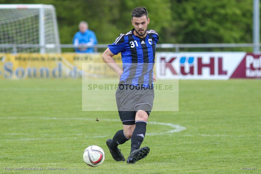 Maximilian Göbhardt, 22.04.2017, Landesliga Nordwest, SpVgg Jahn Forchheim, TSV Karlburg - Bild-ID: 2184617