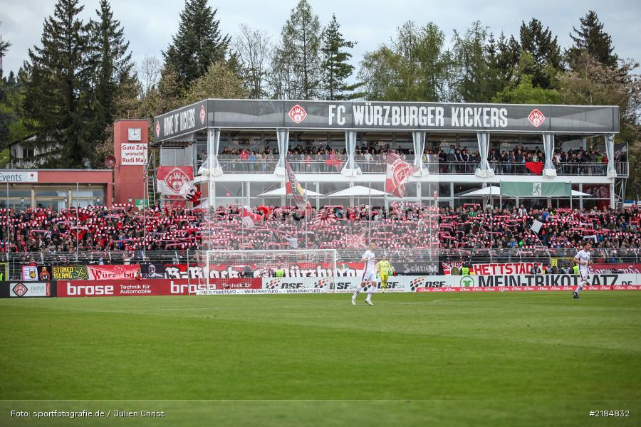 Schal, 23.04.2017, flyeralarm Arena, 2. Bundesliga, 1. FC Nürnberg, FC Würzburger Kickers - Bild-ID: 2184832 Schal, 23.04.2017, flyeralarm Arena, 2. Bundesliga, 1. FC Nürnberg, FC Würzburger Kickers - Bild-ID: 2184832