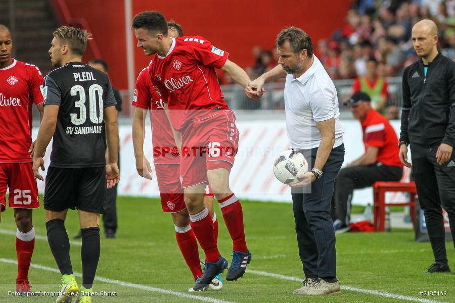 Peter Kurzweg, Bernd Hollerbach, 14.05.2017, 2. Bundesliga, SV Sandhausen, FC Würzburger Kickers - Bild-ID: 2185169