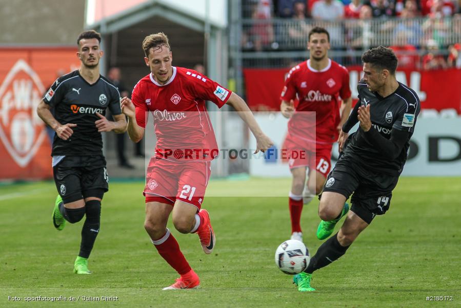 Tobias Schröck, Tim Kister, 14.05.2017, 2. Bundesliga, SV Sandhausen, FC Würzburger Kickers - Bild-ID: 2185172