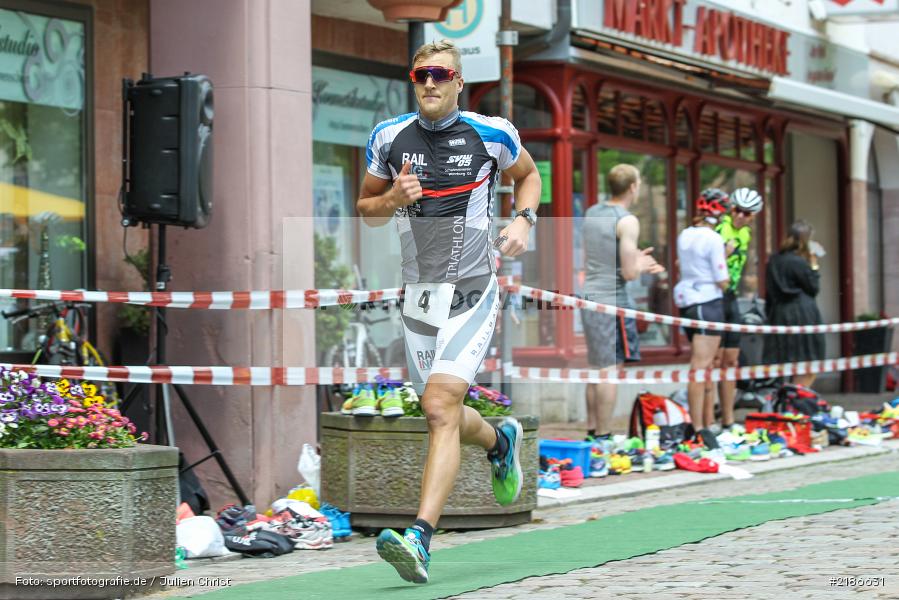 Florian Staudt, 21.05.2017, Triathlon, Gemünden am Main, 29. Drei-Flüsse-Triathlon - Bild-ID: 2186631 Florian Staudt, 21.05.2017, Triathlon, Gemünden am Main, 29. Drei-Flüsse-Triathlon - Bild-ID: 2186631