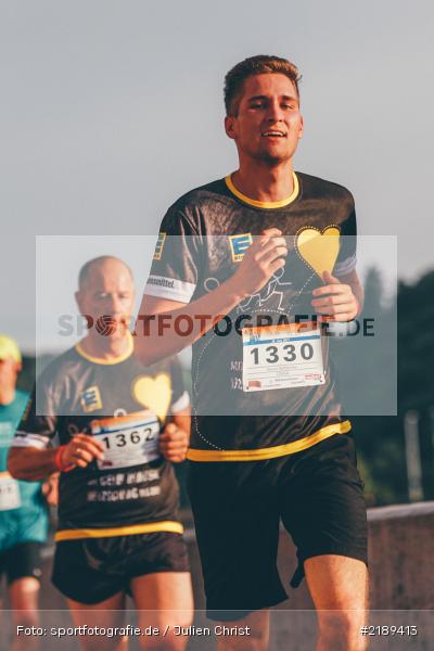 Running, Joggen, Laufsport, Sport, Würzburg Firmenlauf 2017, B2B Run, 28.06.2017, WÜ2RUN, Würzburg, Firmenlauf - Bild-ID: 2189413 Running, Joggen, Laufsport, Sport, Würzburg Firmenlauf 2017, B2B Run, 28.06.2017, WÜ2RUN, Würzburg, Firmenlauf - Bild-ID: 2189413