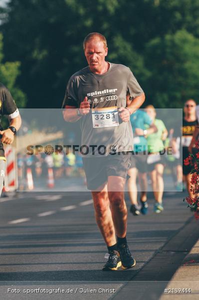 Running, Joggen, Laufsport, Sport, Würzburg Firmenlauf 2017, B2B Run, 28.06.2017, WÜ2RUN, Würzburg, Firmenlauf - Bild-ID: 2189414 Running, Joggen, Laufsport, Sport, Würzburg Firmenlauf 2017, B2B Run, 28.06.2017, WÜ2RUN, Würzburg, Firmenlauf - Bild-ID: 2189414