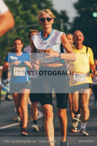 Running, Joggen, Laufsport, Sport, Würzburg Firmenlauf 2017, B2B Run, 28.06.2017, WÜ2RUN, Würzburg, Firmenlauf - Bild-ID: 2190090 Running, Joggen, Laufsport, Sport, Würzburg Firmenlauf 2017, B2B Run, 28.06.2017, WÜ2RUN, Würzburg, Firmenlauf - Bild-ID: 2190090