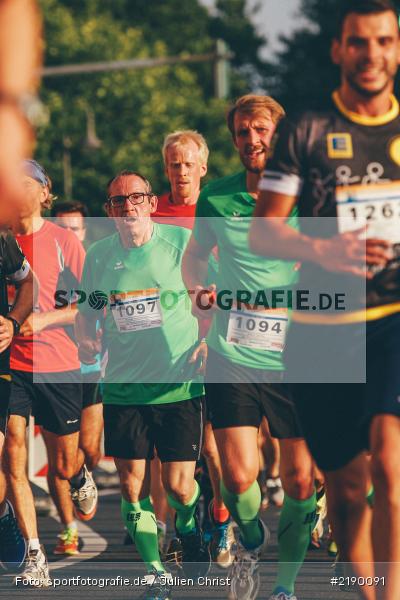 Running, Joggen, Laufsport, Sport, Würzburg Firmenlauf 2017, B2B Run, 28.06.2017, WÜ2RUN, Würzburg, Firmenlauf - Bild-ID: 2190091 Running, Joggen, Laufsport, Sport, Würzburg Firmenlauf 2017, B2B Run, 28.06.2017, WÜ2RUN, Würzburg, Firmenlauf - Bild-ID: 2190091