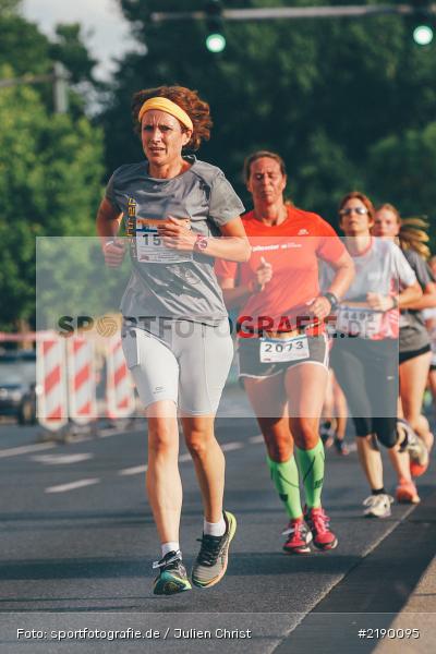 Running, Joggen, Laufsport, Sport, Würzburg Firmenlauf 2017, B2B Run, 28.06.2017, WÜ2RUN, Würzburg, Firmenlauf - Bild-ID: 2190095 Running, Joggen, Laufsport, Sport, Würzburg Firmenlauf 2017, B2B Run, 28.06.2017, WÜ2RUN, Würzburg, Firmenlauf - Bild-ID: 2190095