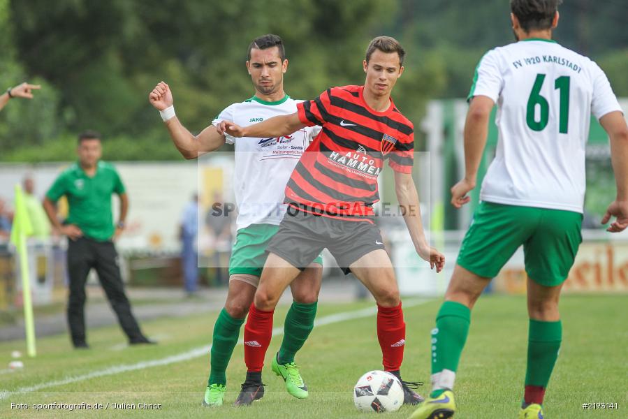 Nicolas Schubert, Johan Brahimi, Karlstadt, 09.08.2017, Fussball, Bezirksliga Ufr. West, TSV Rottendorf, FV Karlstadt - Bild-ID: 2193141