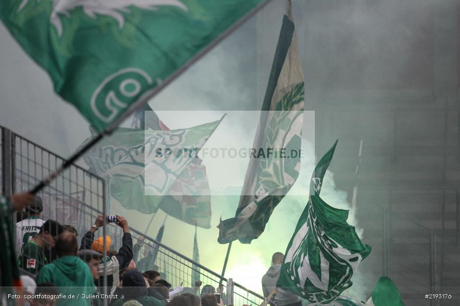 Pyrotechnik, SVW, FWK, Fussball, DFB, Bieberer Berg, Hessen, Offenbach, 12.08.2017, DFB-Pokal, SV Werder Bremen, FC Würzburger Kickers - Bild-ID: 2193176