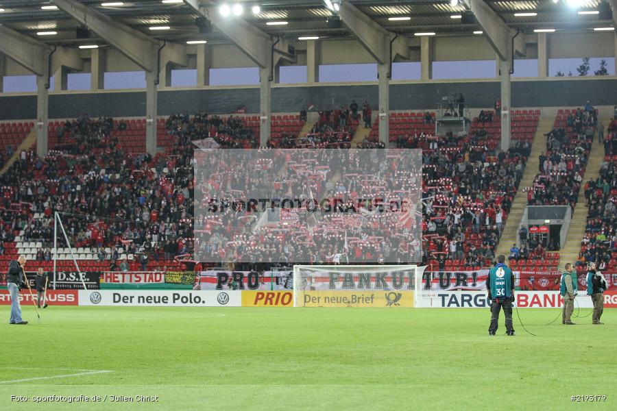 Fanblock FWK, SVW, FWK, Fussball, DFB, Bieberer Berg, Hessen, Offenbach, 12.08.2017, DFB-Pokal, SV Werder Bremen, FC Würzburger Kickers - Bild-ID: 2193179