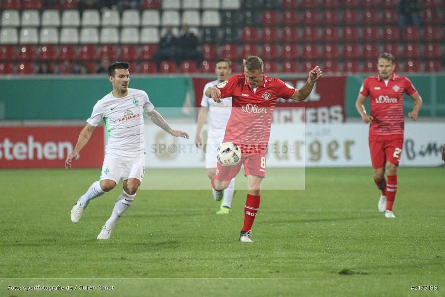 Jérôme Gondorf, Emanuel Taffertshofer, SVW, FWK, Fussball, DFB, Bieberer Berg, Hessen, Offenbach, 12.08.2017, DFB-Pokal, SV Werder Bremen, FC Würzburger Kickers - Bild-ID: 2193188