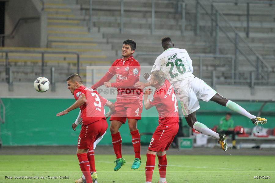 Jannis Nikolaou, Ludovic Lamine Sané, SVW, FWK, Fussball, DFB, Bieberer Berg, Hessen, Offenbach, 12.08.2017, DFB-Pokal, SV Werder Bremen, FC Würzburger Kickers - Bild-ID: 2193229