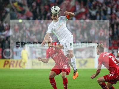 Fotos von FC Würzburger Kickers - SV Werder Bremen auf sportfotografie.de
