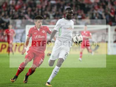 Fotos von FC Würzburger Kickers - SV Werder Bremen auf sportfotografie.de