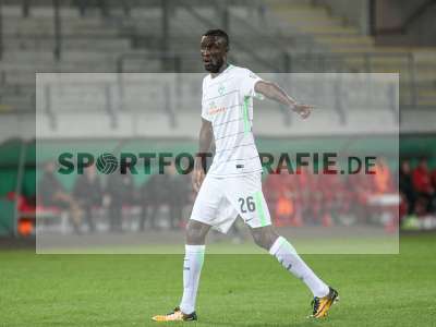 Fotos von FC Würzburger Kickers - SV Werder Bremen auf sportfotografie.de