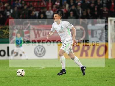 Fotos von FC Würzburger Kickers - SV Werder Bremen auf sportfotografie.de