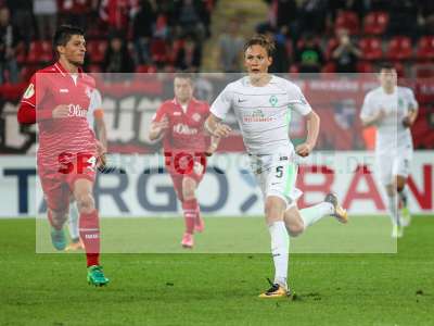 Fotos von FC Würzburger Kickers - SV Werder Bremen auf sportfotografie.de