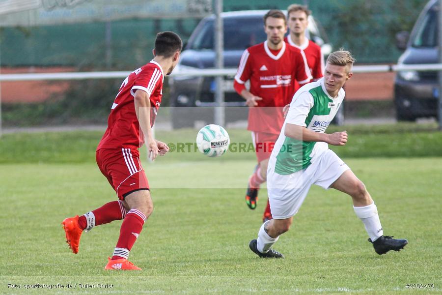 Lukas Teske, Benjamin Hoefling, Kreisklasse Würzburg, Gössenheim, 17.09.2017, Derby, FC Karsbach, FC Gössenheim - Bild-ID: 2202670