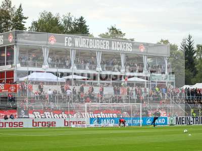 Fotos von FC Würzburger Kickers - Carl Zeiss Jena auf sportfotografie.de