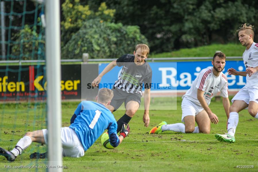 Sebastian Pröstler, Florian Herbert, 24.09.2017, Kreisliga Würzburg, TSV Retzbach, FV Gemünden/Seifriedsburg - Bild-ID: 2203028