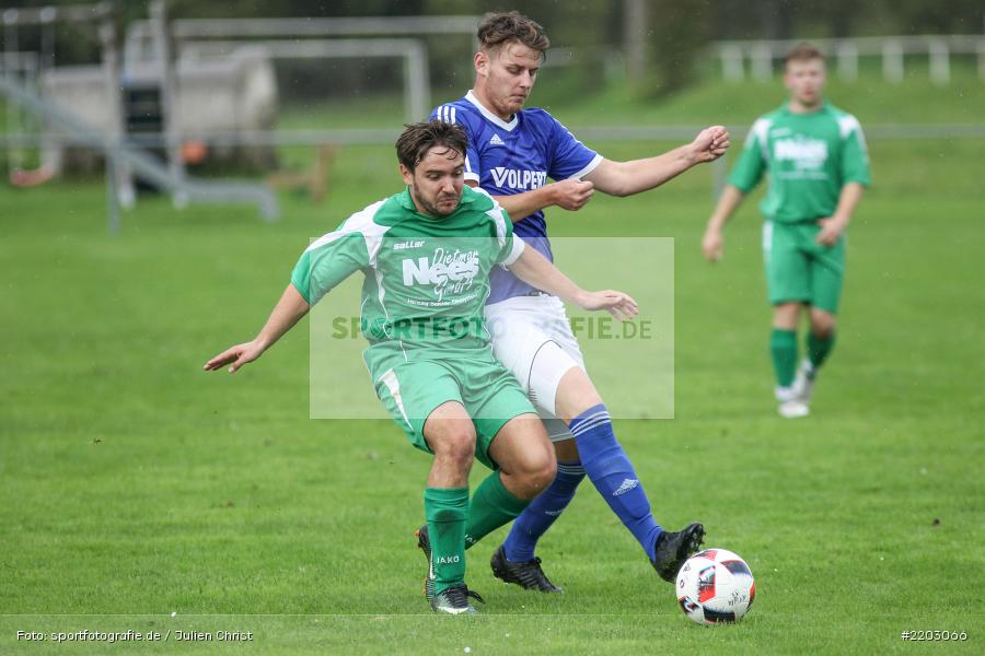 Julian Foersch, Maximilian Franz, 03.10.2017, Kreisklasse Würzburg, FC Gössenheim, FV Wernfeld/Adelsberg - Bild-ID: 2203066 Julian Foersch, Maximilian Franz, 03.10.2017, Kreisklasse Würzburg, FC Gössenheim, FV Wernfeld/Adelsberg - Bild-ID: 2203066