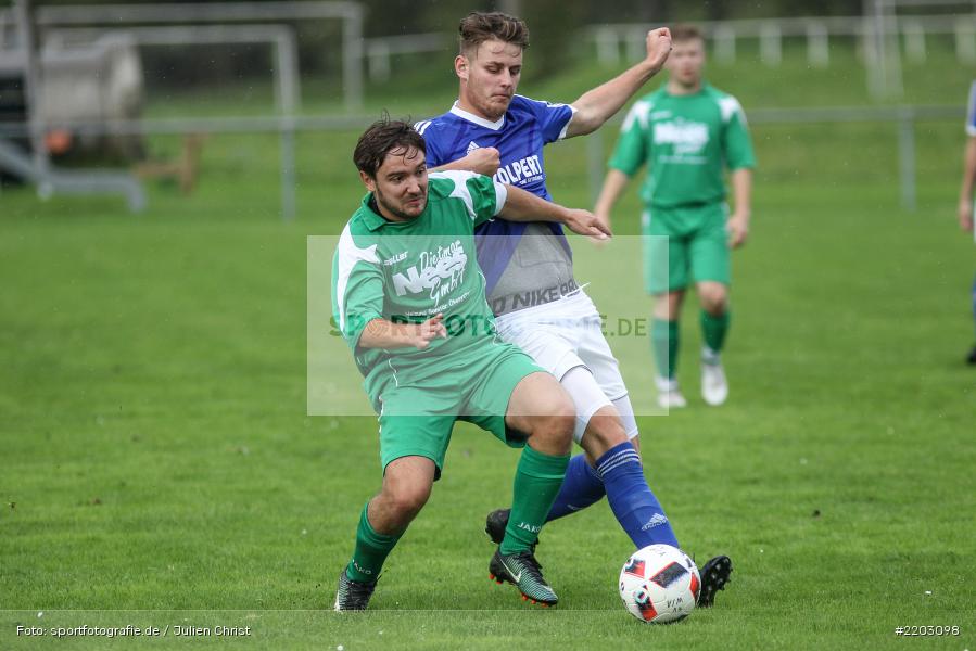 Maximilian Franz, Julian Foersch, 03.10.2017, Kreisklasse Würzburg, FC Gössenheim, FV Wernfeld/Adelsberg - Bild-ID: 2203098 Maximilian Franz, Julian Foersch, 03.10.2017, Kreisklasse Würzburg, FC Gössenheim, FV Wernfeld/Adelsberg - Bild-ID: 2203098