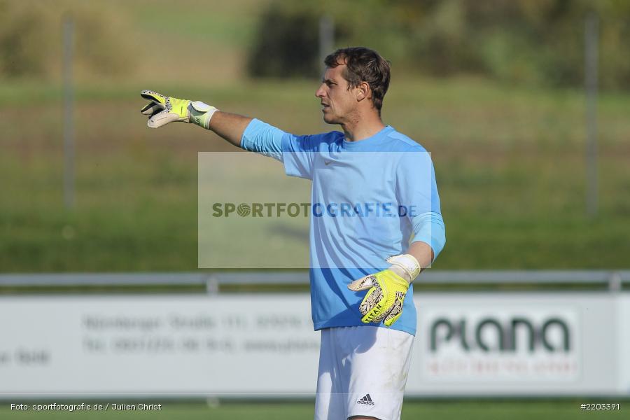 Oliver Weippert, 08.10.2017, Kreisliga Würzburg, SG Hettstadt, TSV Retzbach - Bild-ID: 2203391
