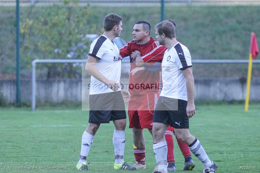 Tolga Gezen, Achim Albert, Gennaro Castaldi, 15.10.2017, A-Klasse Würzburg, DJK Fellen, SV Rodenbach - Bild-ID: 2203761