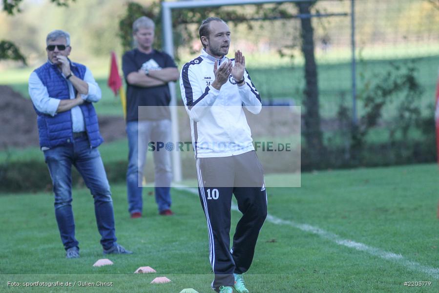 Christoph Fischer, 15.10.2017, A-Klasse Würzburg, DJK Fellen, SV Rodenbach - Bild-ID: 2203779