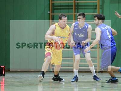Fotos von TSV Karlstadt - TG Würzburg 3 auf sportfotografie.de