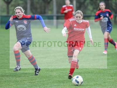 Fotos von FC Karsbach - 1. FFC Hof auf sportfotografie.de