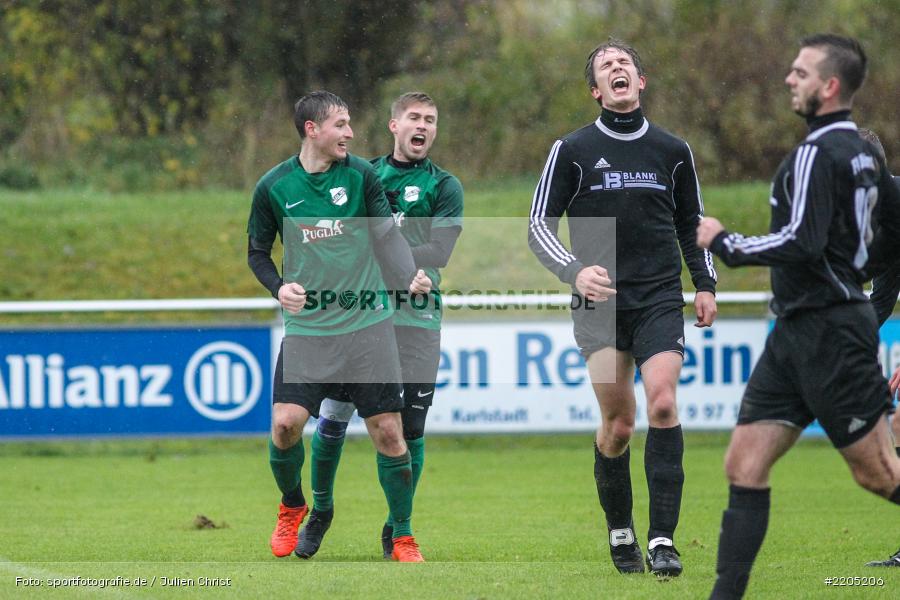 Dominic Heßdörfer, Philipp Gößwein, Julian Fiederling, 12.11.2017, Kreisliga Würzburg, FV 05 Helmstadt, TSV Retzbach - Bild-ID: 2205206